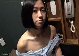 FC2-PPV-4597606 만화 영화관 에키, 한쪽 구석에서는 가슴 소리가 작아지고 머리 밑은 다듬어지지 않은 머리카락![고등학교 사무실]