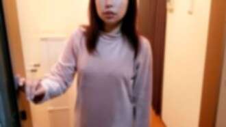 FC2-PPV-4605992 [Individu] Seorang istri yang dibawa ke rumah di lorong di depan rumahnya dan berulang kali diperas di vaginanya sebagai toilet manusia dan dijual oleh suaminya