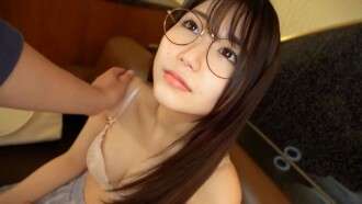 FC2-PPV-4631457 名門理科大学の花がここにあります。リケジョ応援中出し。名門大学在学中に平均点65点の天才19歳を撮影。