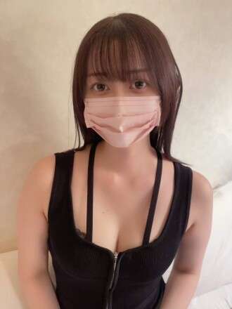 FC2-PPV-4638724 [仅限首次限量发售！3480→1240 点积分！] [这是纯粹的女演员类型！] 代替因求职而无法见面的男朋友做爱！对于大学来说，她的外表和性欲之间的差距太大了