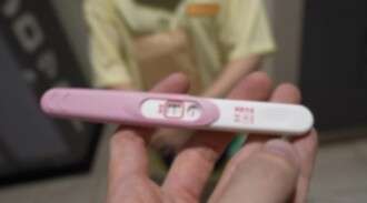 FC2-PPV-4725114 3 jours ! 70 % de réduction ! [Multiple] [Grossesse non désirée dans un contexte de désespoir] « Si tu sympathises avec moi, donne-moi de l'argent. » De précieuses images du sexe à l'origine de la grossesse. Une femme pitoyable qui a été enceinte par le disgr