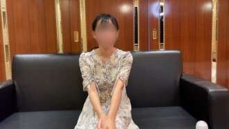 FC2-PPV-4742346 [Không bán lại] Video sex creampie với vẻ đẹp bí mật. Hơn 1 giờ 40 phút quay phim, được thực hiện kỹ lưỡng để xuất tinh, đẩy và thụ tinh.
