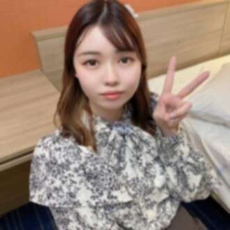 FC2-PPV-4783435 [2. Arbeiten/Continuous Creampie] Riesige G-Cup-Brüste ♡ Schöner Hintern ♡ Hellhäutiger, glamouröser Körper ♡ Naomi arbeitet in der Arztpraxis.